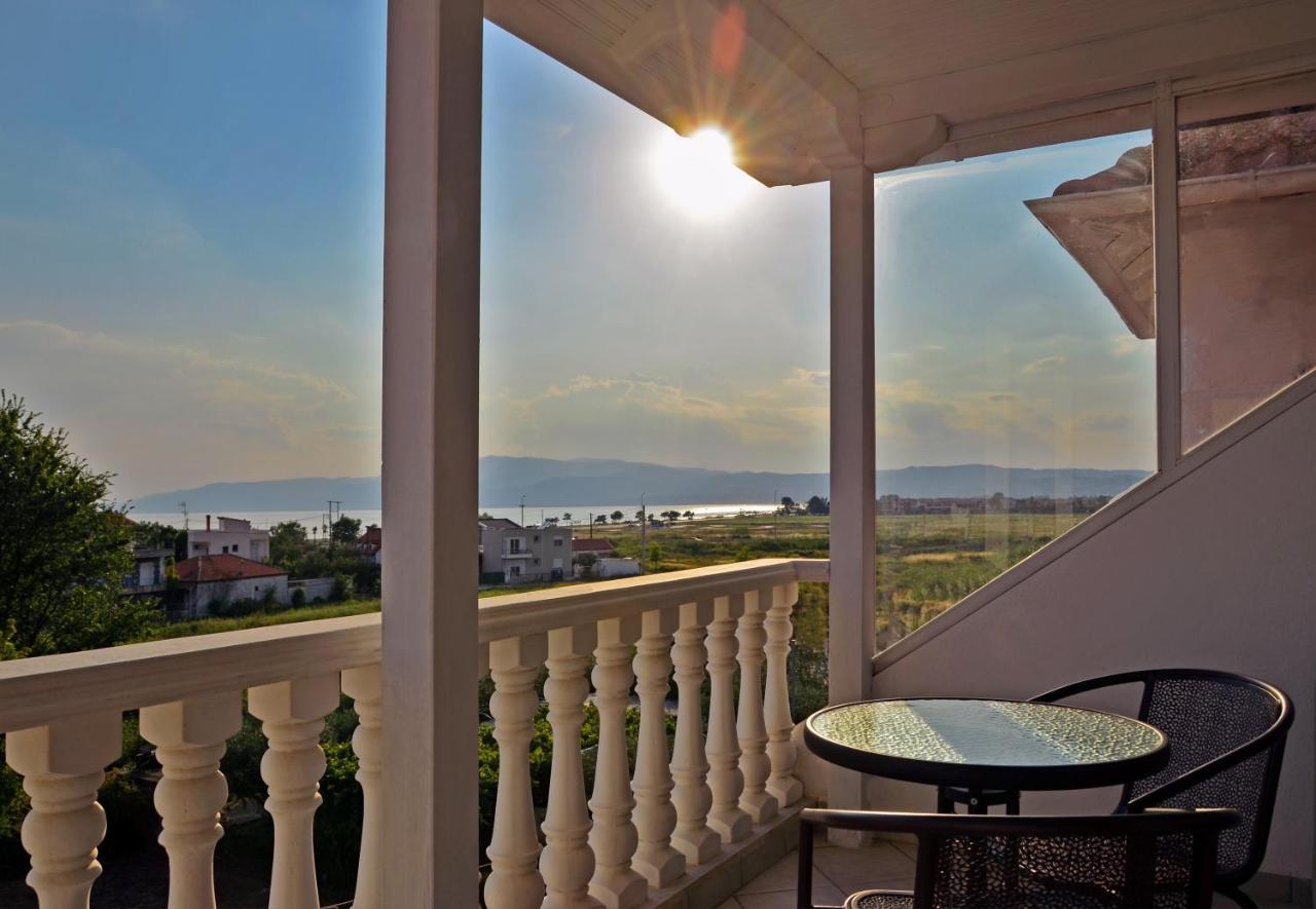 Joya Ofrynio Stylish Suites Ofrínion Zewnętrze zdjęcie