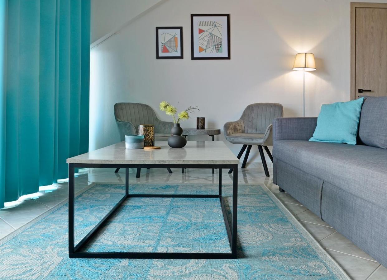 Joya Ofrynio Stylish Suites Ofrínion Zewnętrze zdjęcie